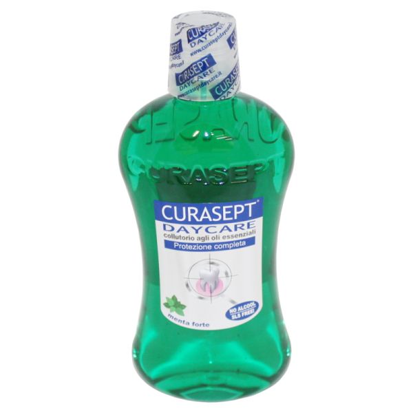 CURASEPT DAYCARE COLLUTTORIO MENTA FORTE 500 ML