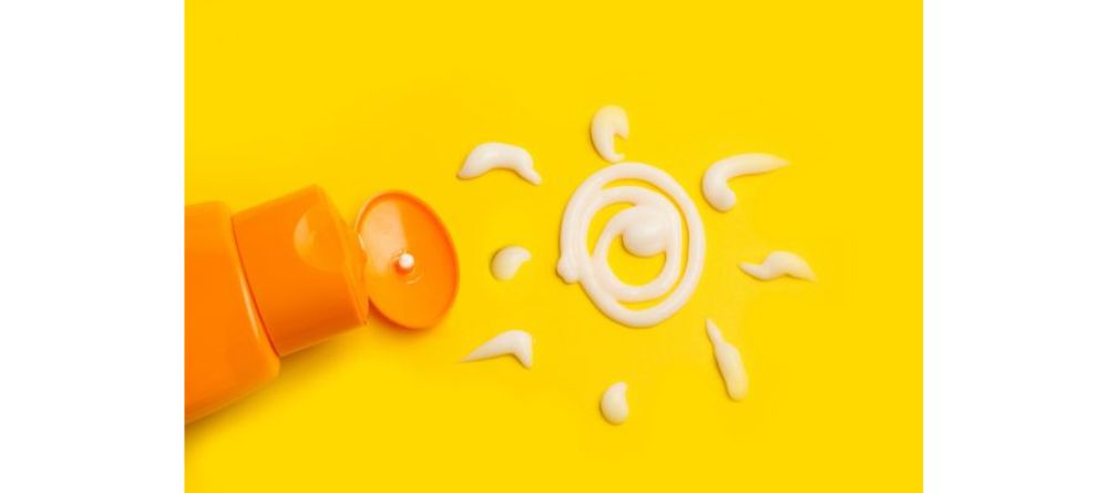 Le creme solari sono importanti sopratutto d'estate, nelle ore centrali del giorno e ad alta quota Le creme solari sono importanti sopratutto d'estate, nelle ore centrali del giorno e ad alta quota